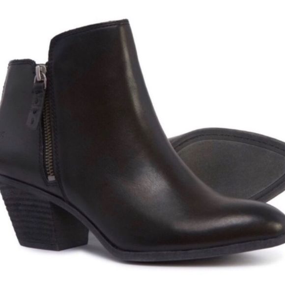 Frye Judith Zip Bootie- Black - Picture 6 of 10